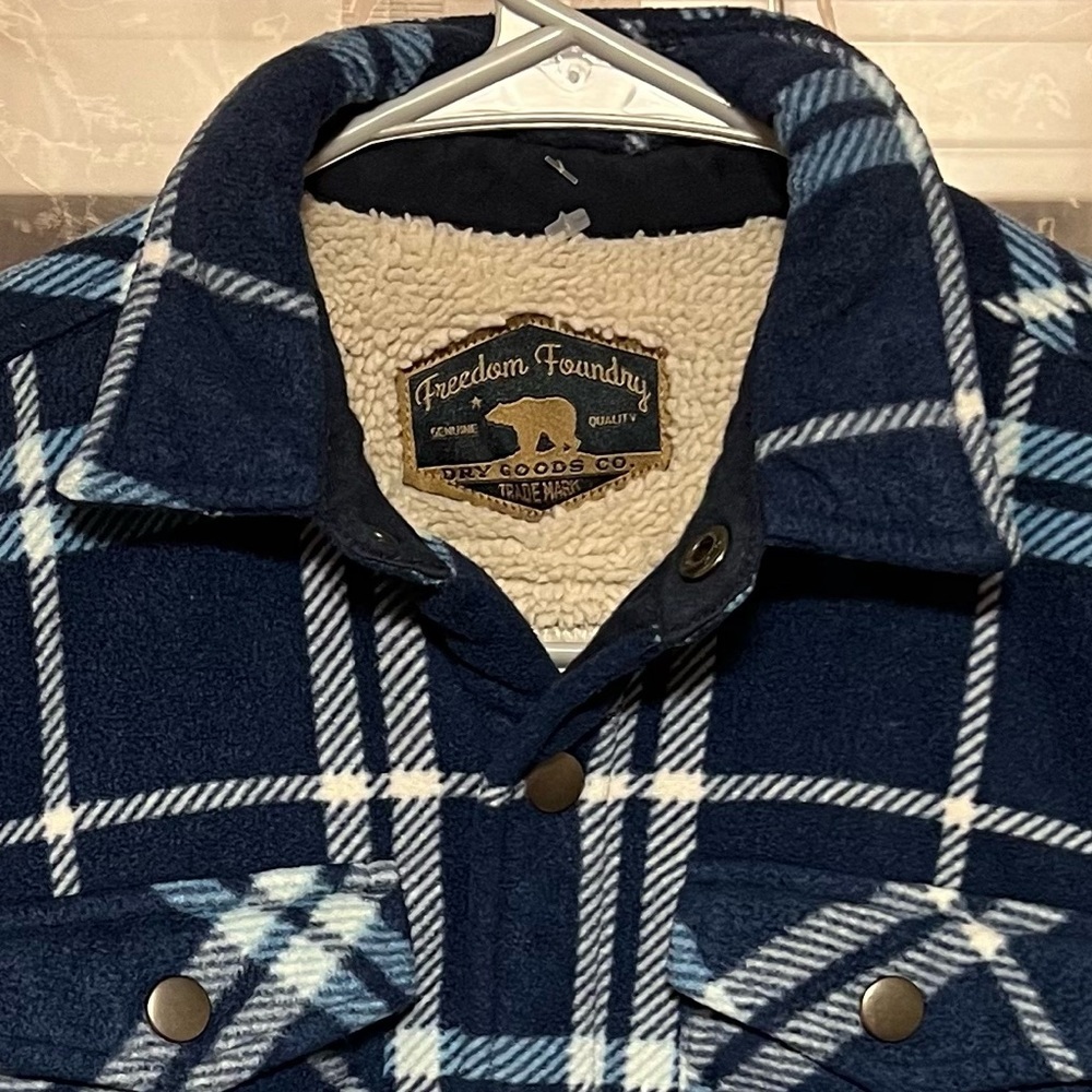 Boys Warm Flannel Sweater - Picture 3 of 12
